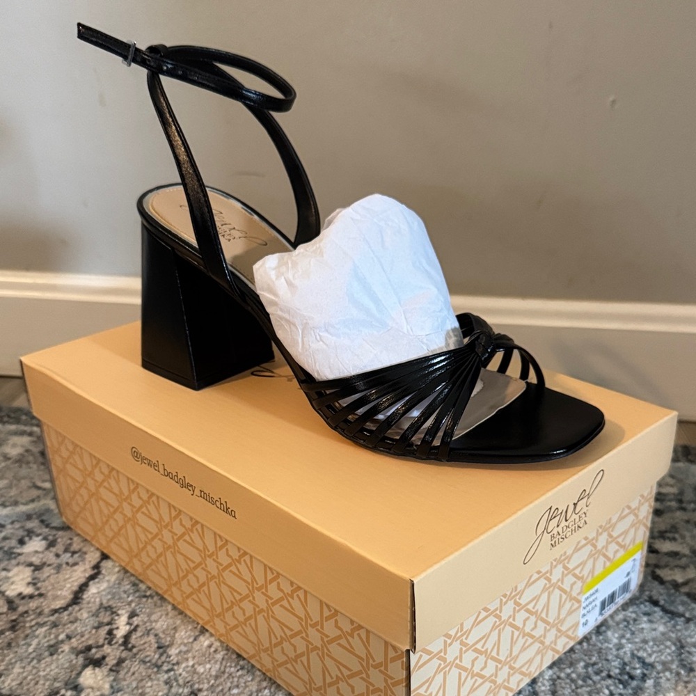 Jewel Badgley Mischka Black Block Heel Sandals